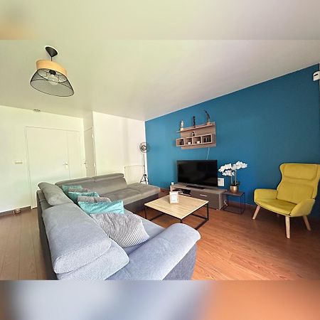 Le Duplex Chessy - 15Min From Disneyland - 2 Private Parkings - Garden - Kingsize & Queensize Bed - Supermarket Behind The House エクステリア 写真