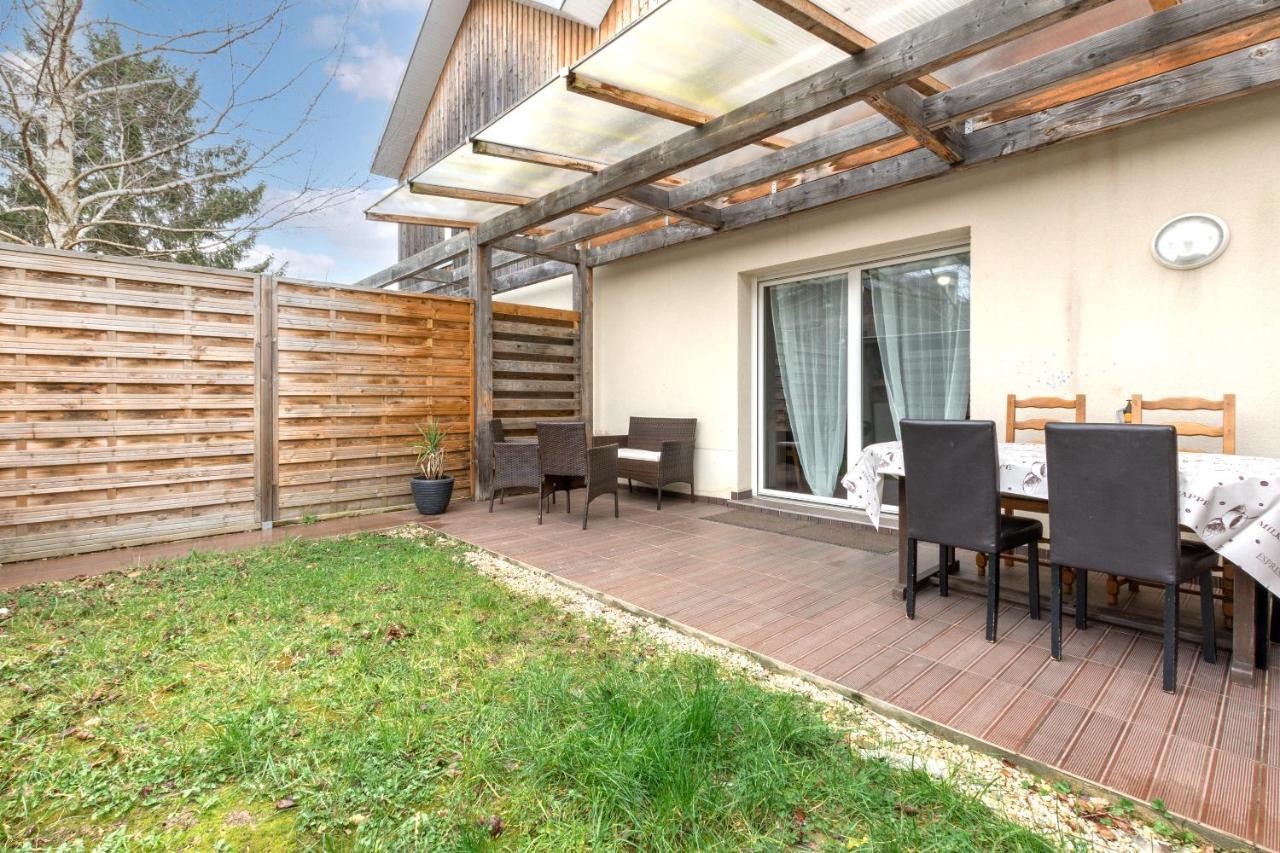 Le Duplex Chessy - 15Min From Disneyland - 2 Private Parkings - Garden - Kingsize & Queensize Bed - Supermarket Behind The House エクステリア 写真